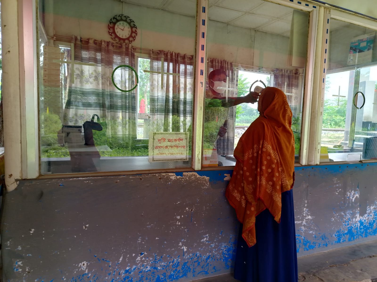 দর্শনা ইমিগ্রেশনে স্বাস্থ্য বিভাগের বাড়তি সতর্কতা